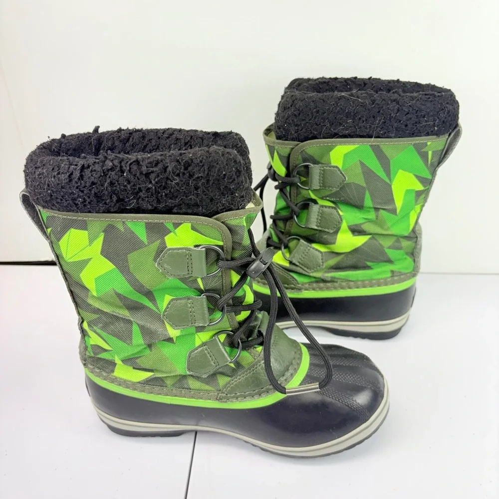 Sorel Pac Nylon Snow Boots Kids 3 Green Geometric Camo Waterproof Winter